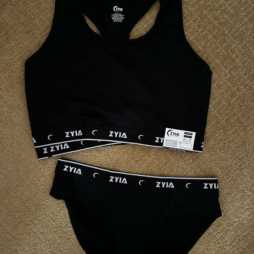 NWT Ziya 2-pack sports bra + undies